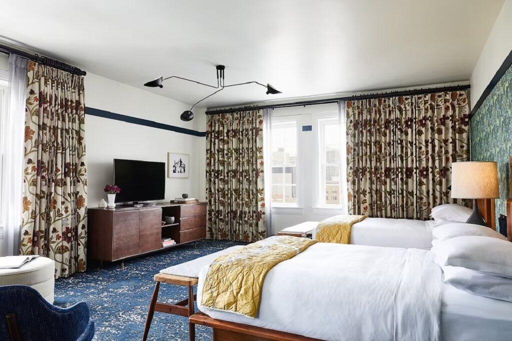 hotel