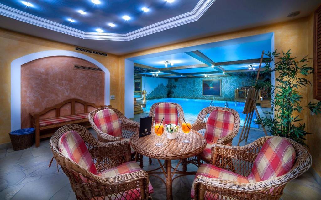 hotel image 13