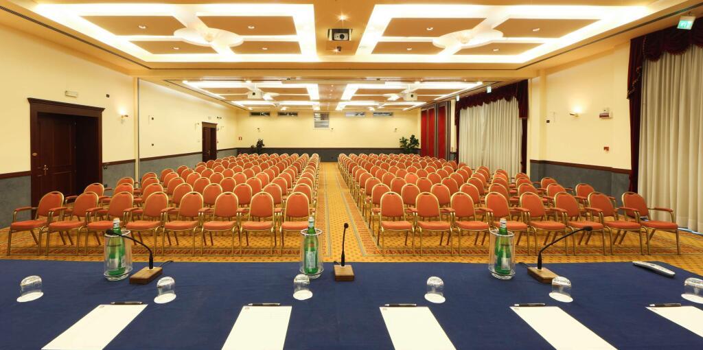 hotel image 16