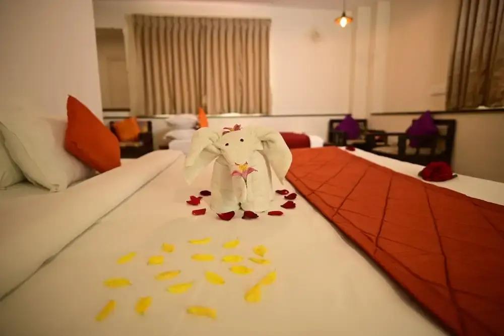 hotel image 12