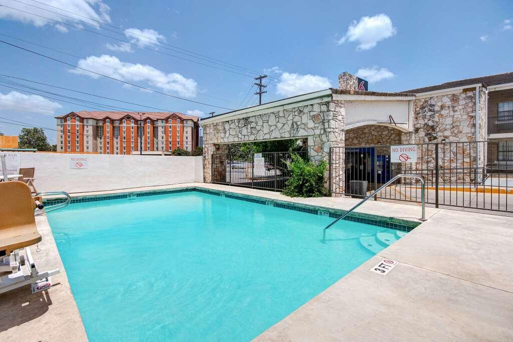 hotel image 30