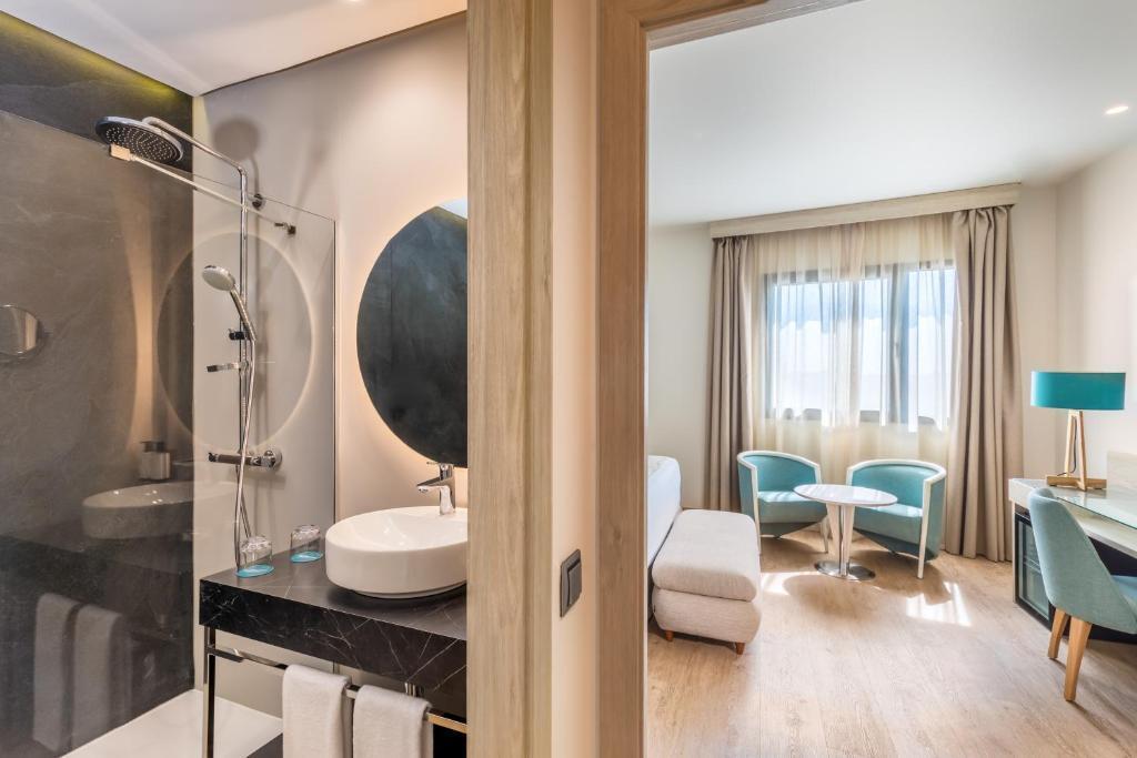 hotel image 8