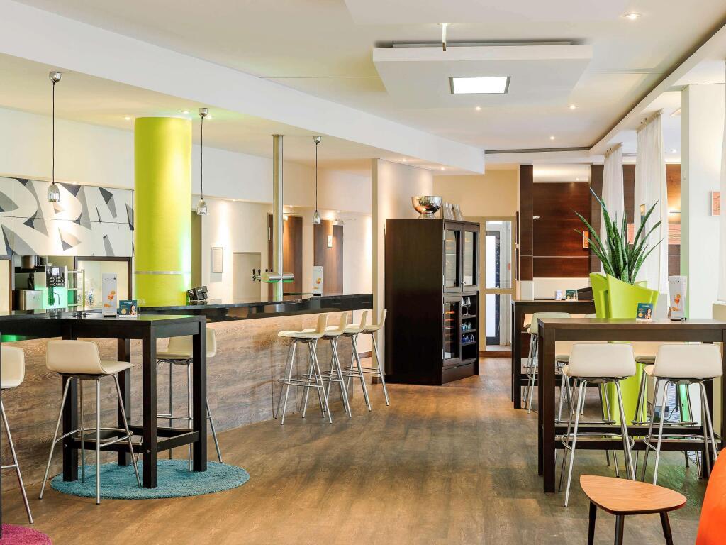 hotel image 16