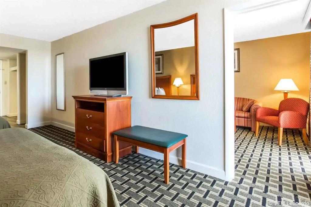 hotel image 16