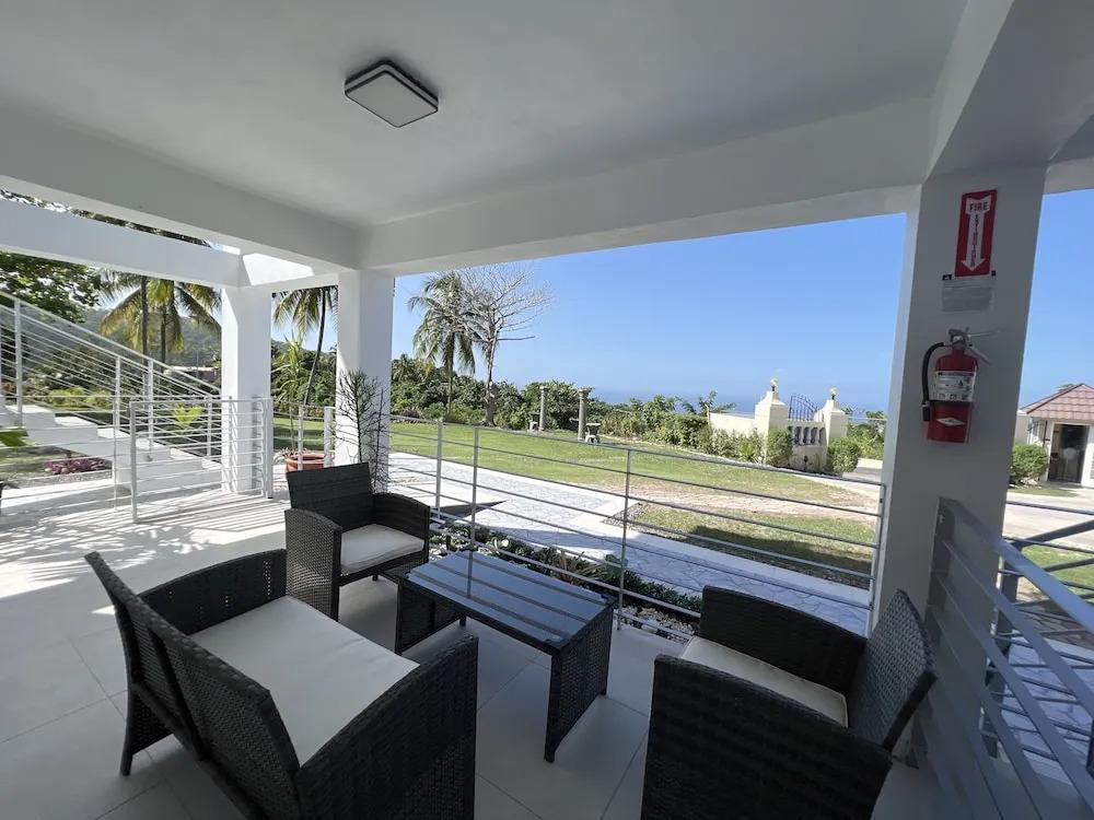 hotel image 13