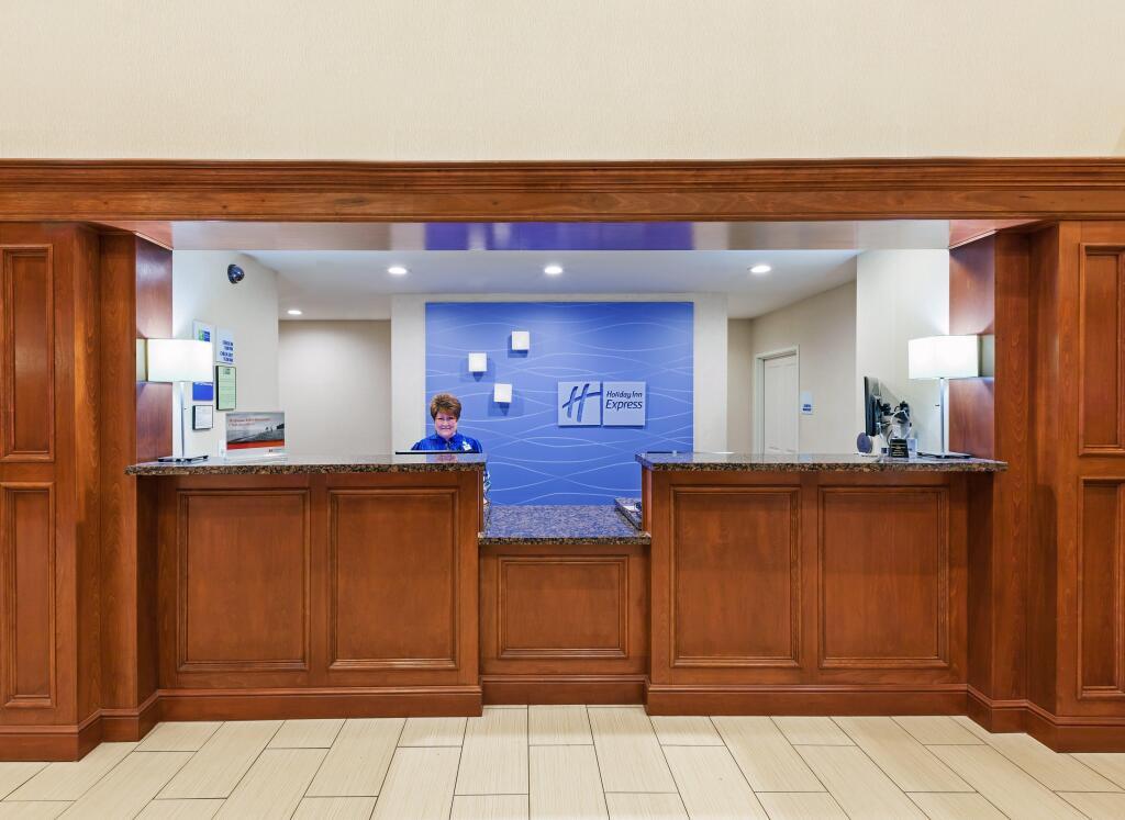 hotel image 8
