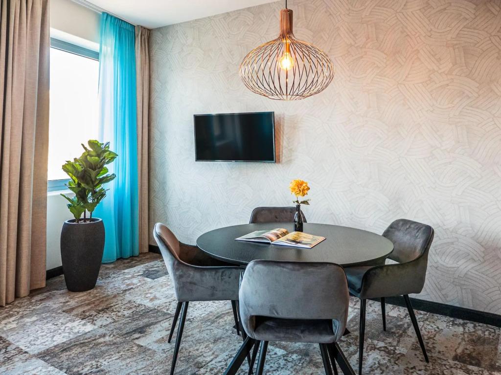 hotel image 7
