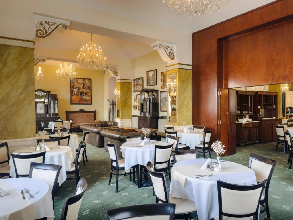 hotel image 9