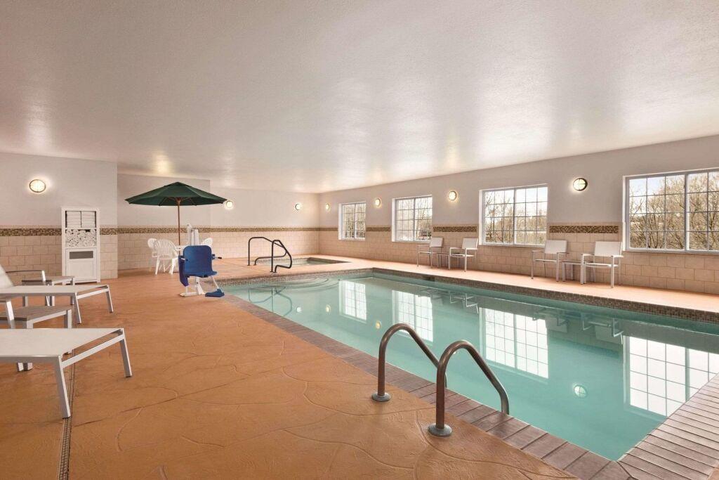 hotel image 8
