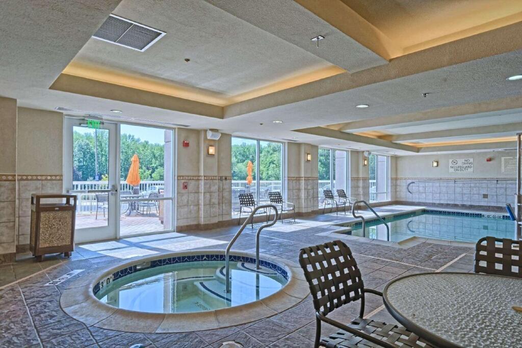 hotel image 9