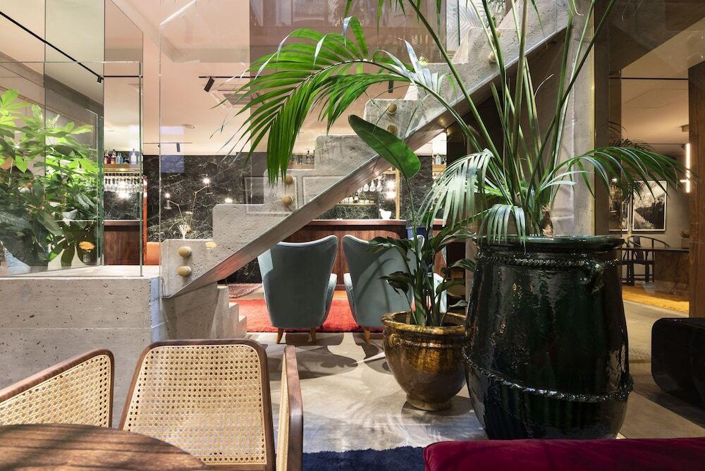 hotel image 12
