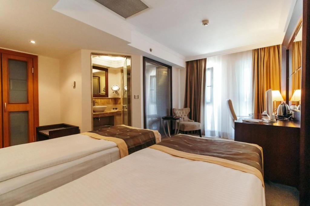 hotel image 9
