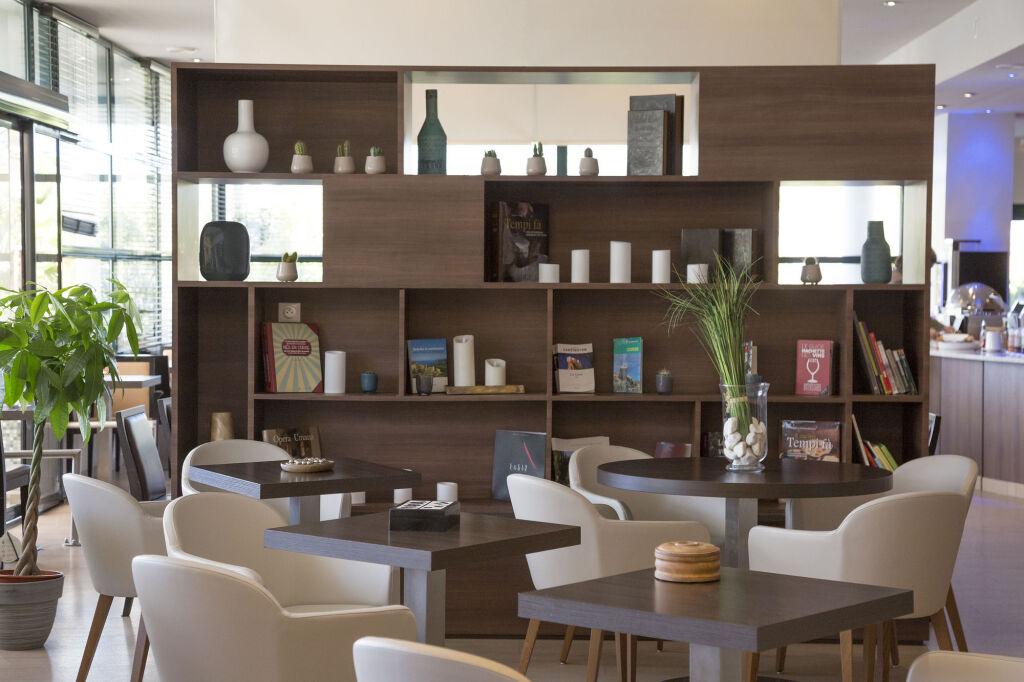 hotel image 13