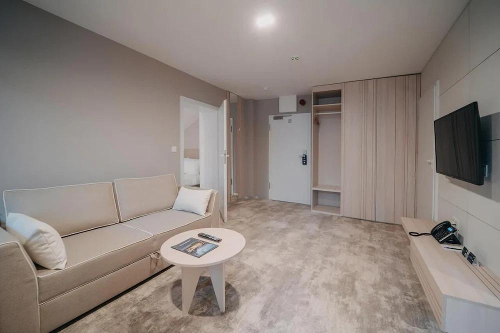 hotel image 17