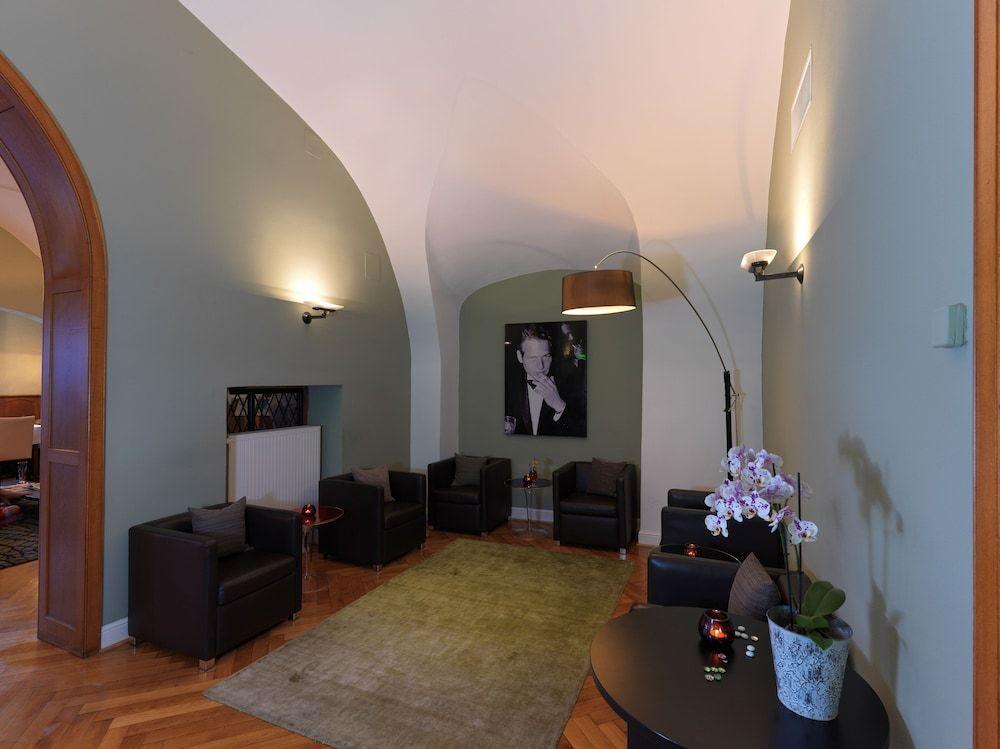hotel image 8