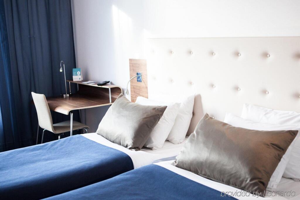 hotel image 13