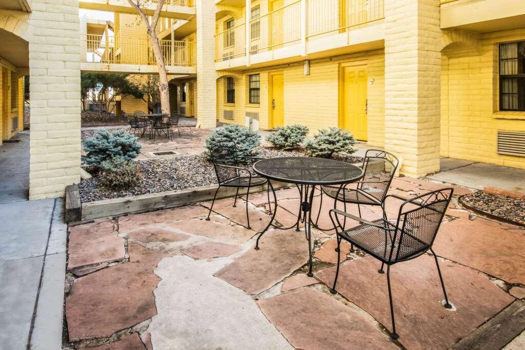 hotel image 13