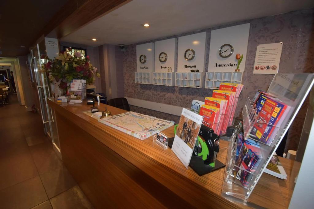 hotel image 8