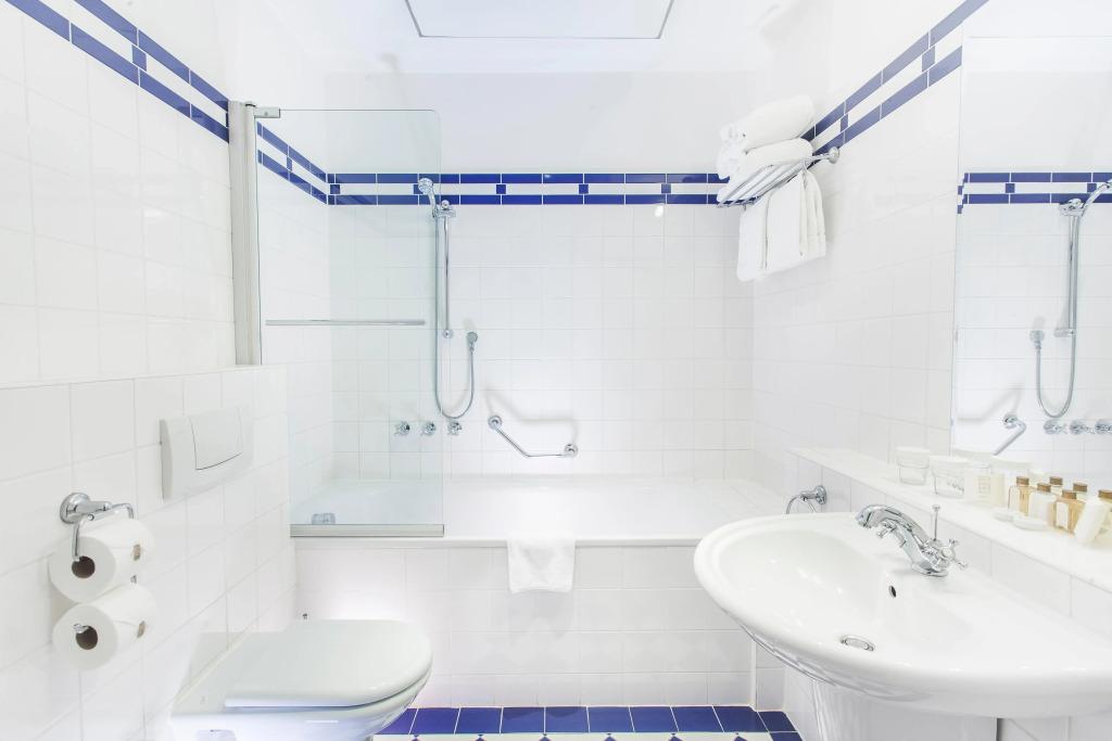 hotel image 11