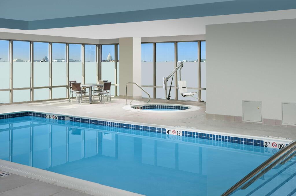 hotel image 8