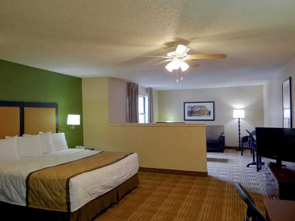 hotel image 8