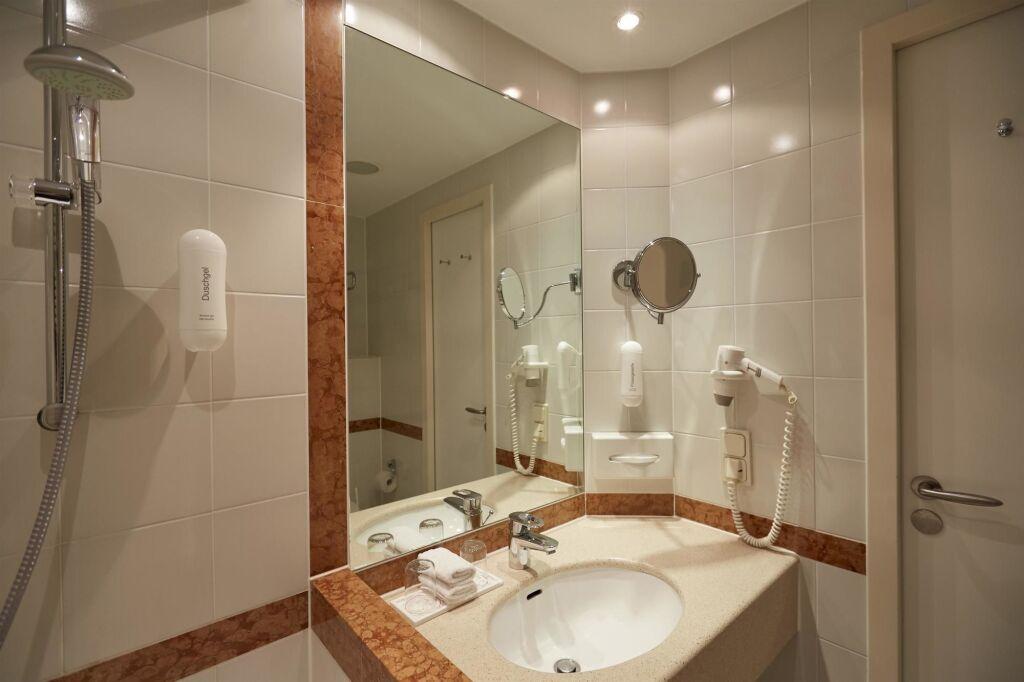hotel image 71