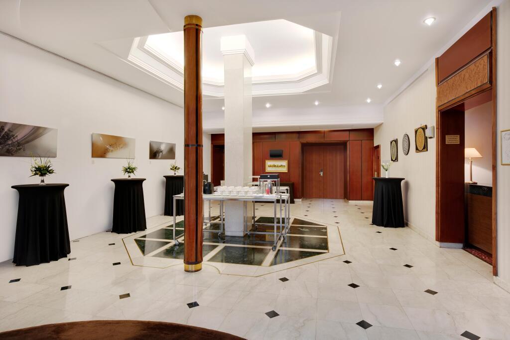 hotel image 39