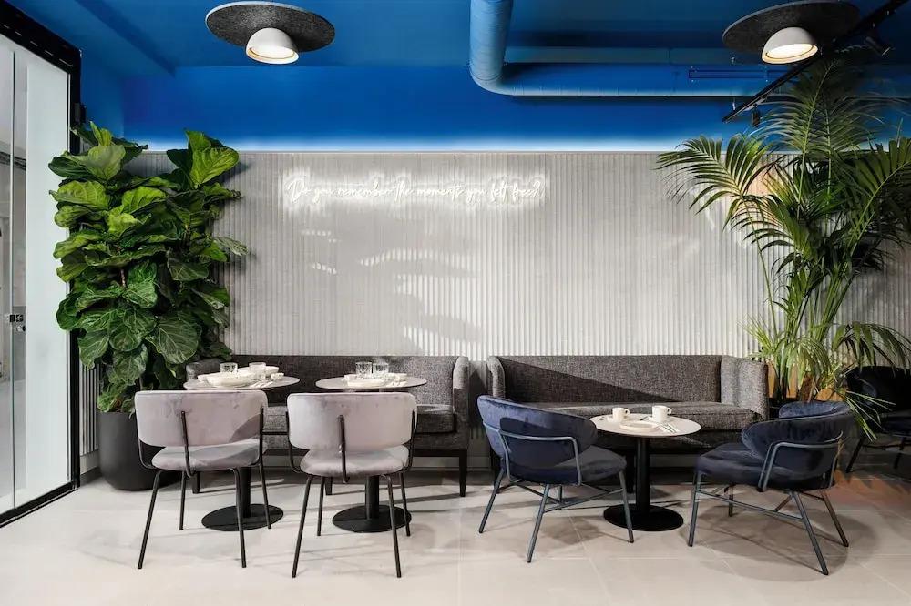 hotel image 9