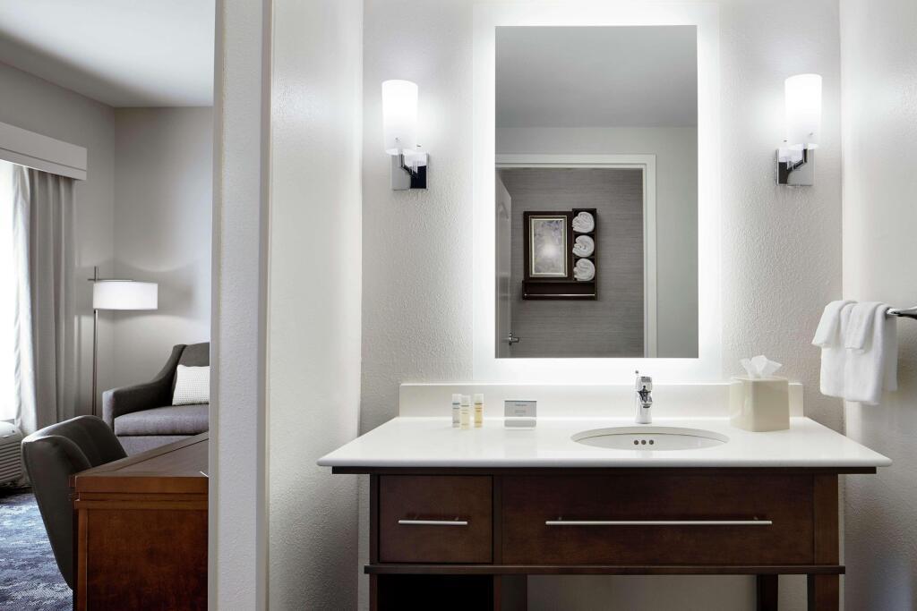 hotel image 16