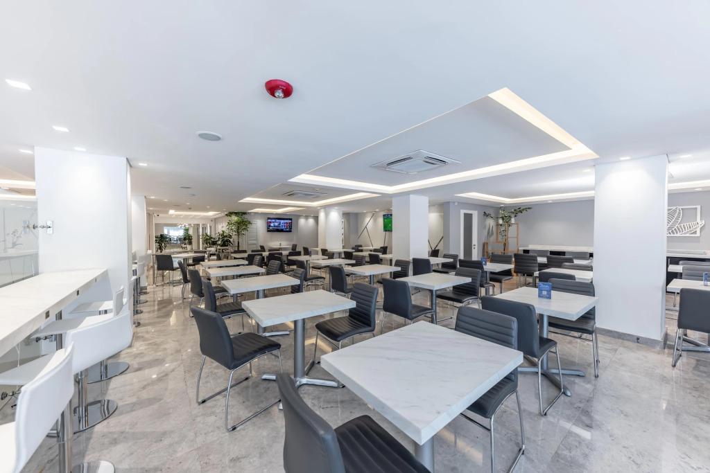 hotel image 12
