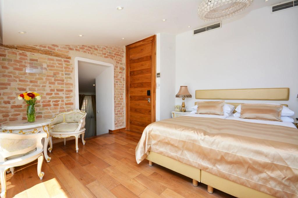 hotel image 26