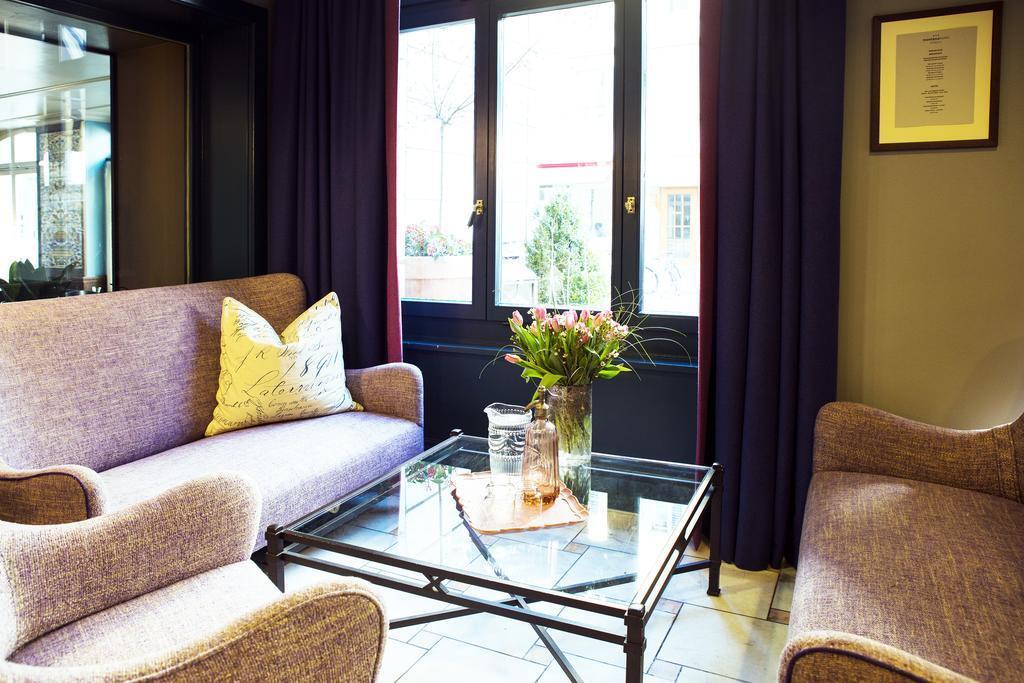 hotel image 12