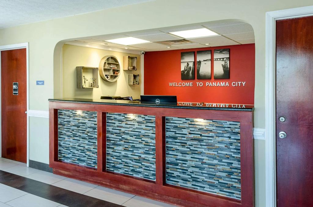 hotel image 13