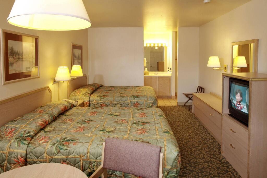 hotel image 13