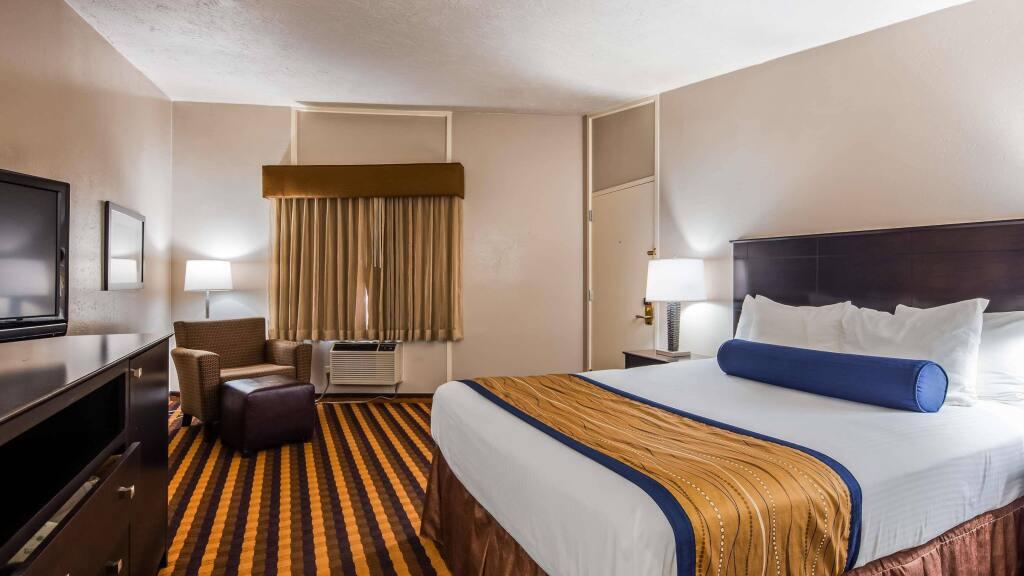 hotel image 12