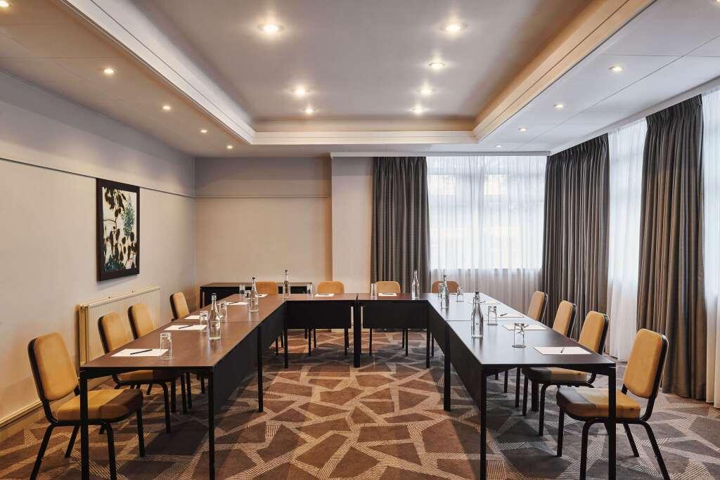 hotel image 10