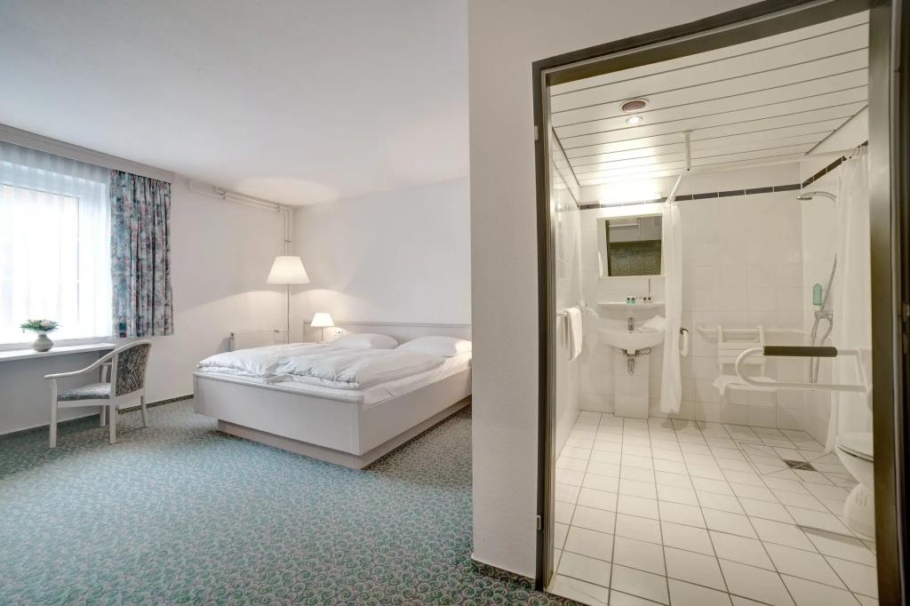 hotel image 13