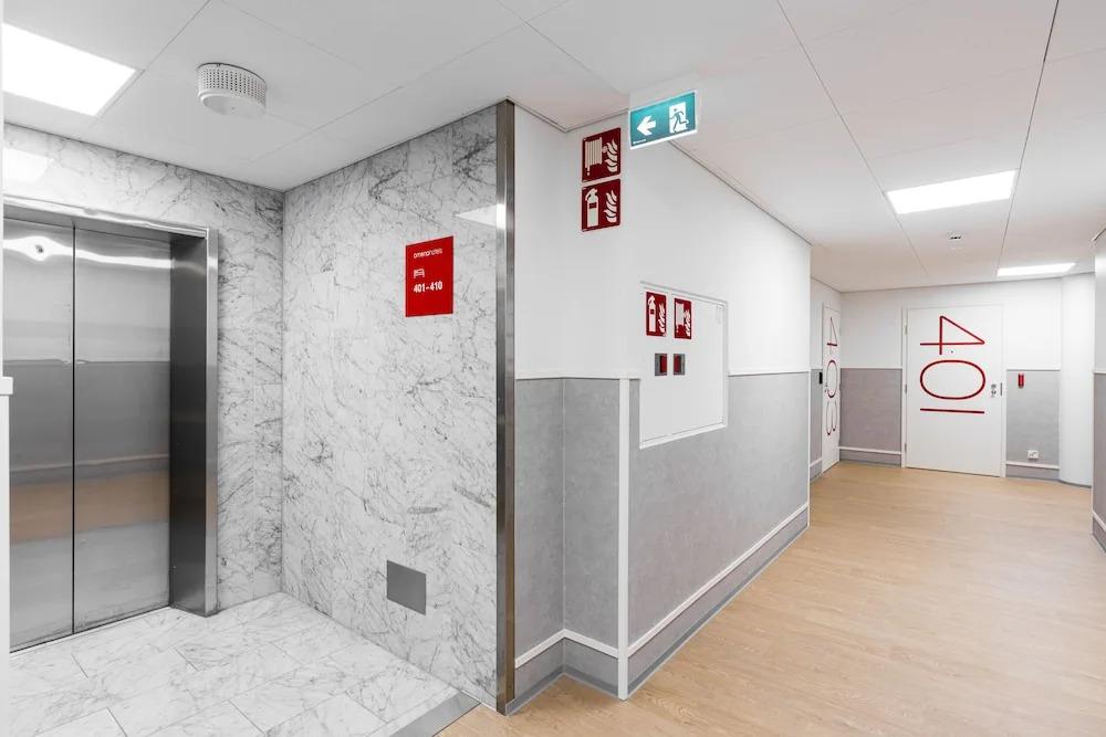 hotel image 9