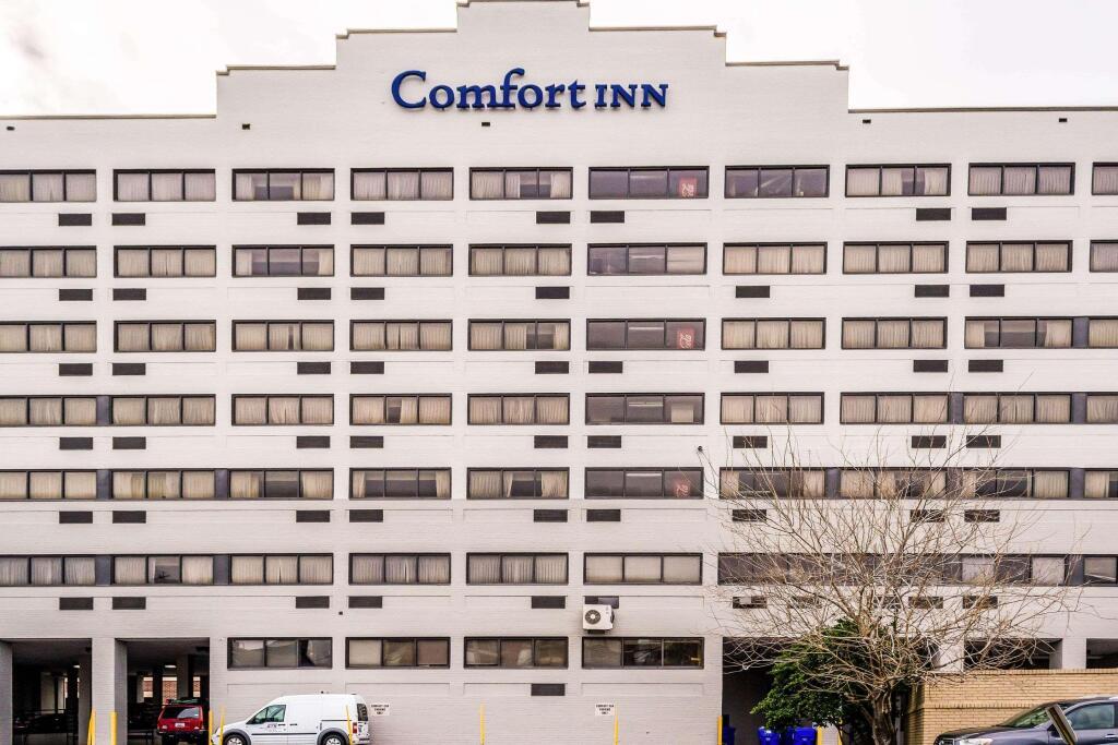 hotel image 12