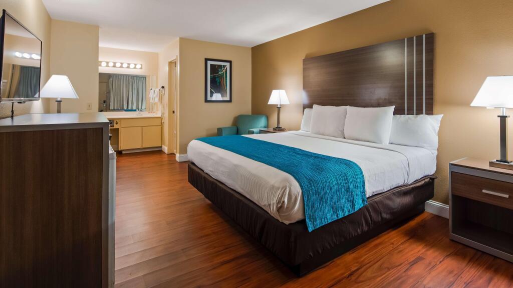hotel image 12
