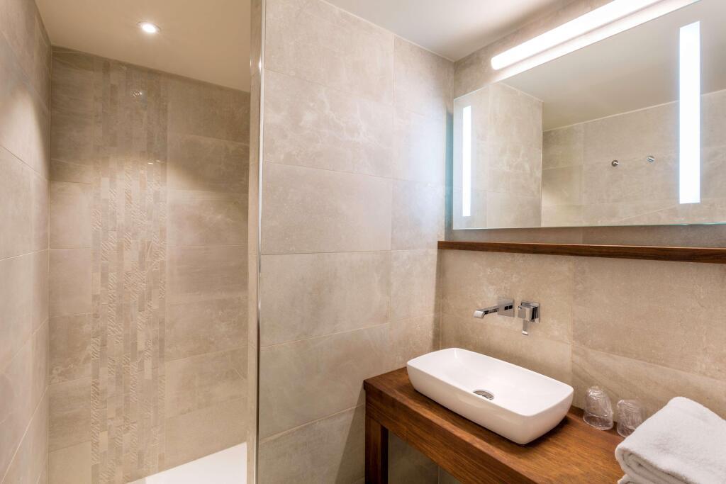 hotel image 34