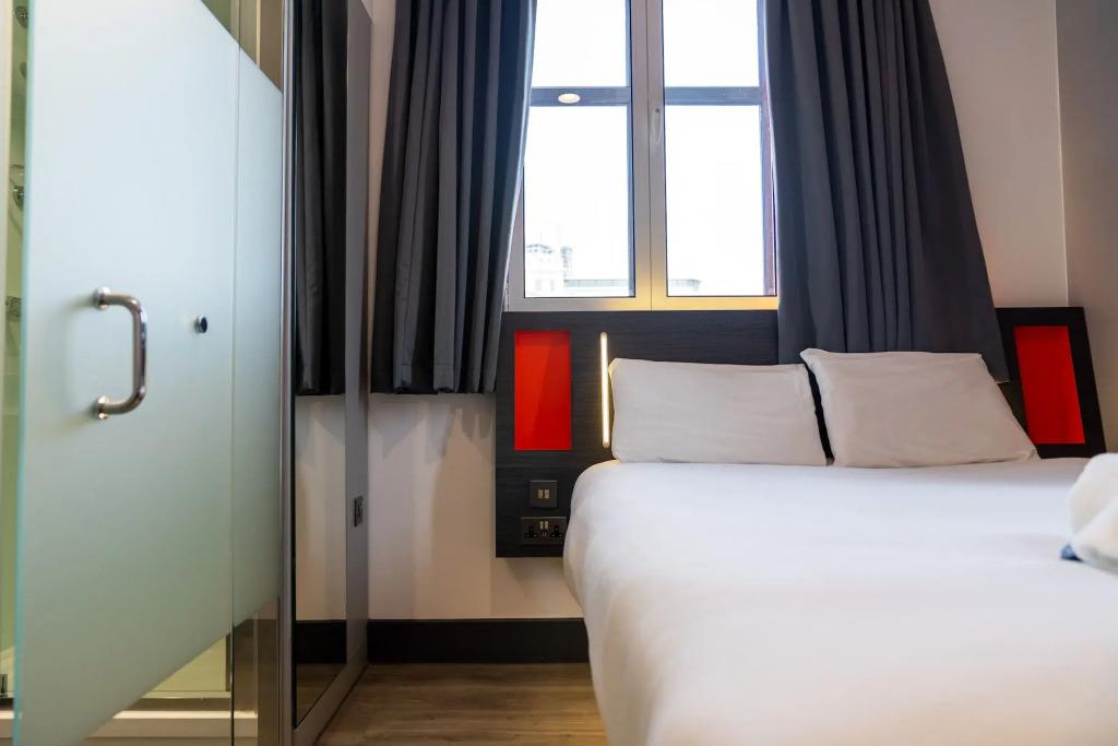 hotel image 39