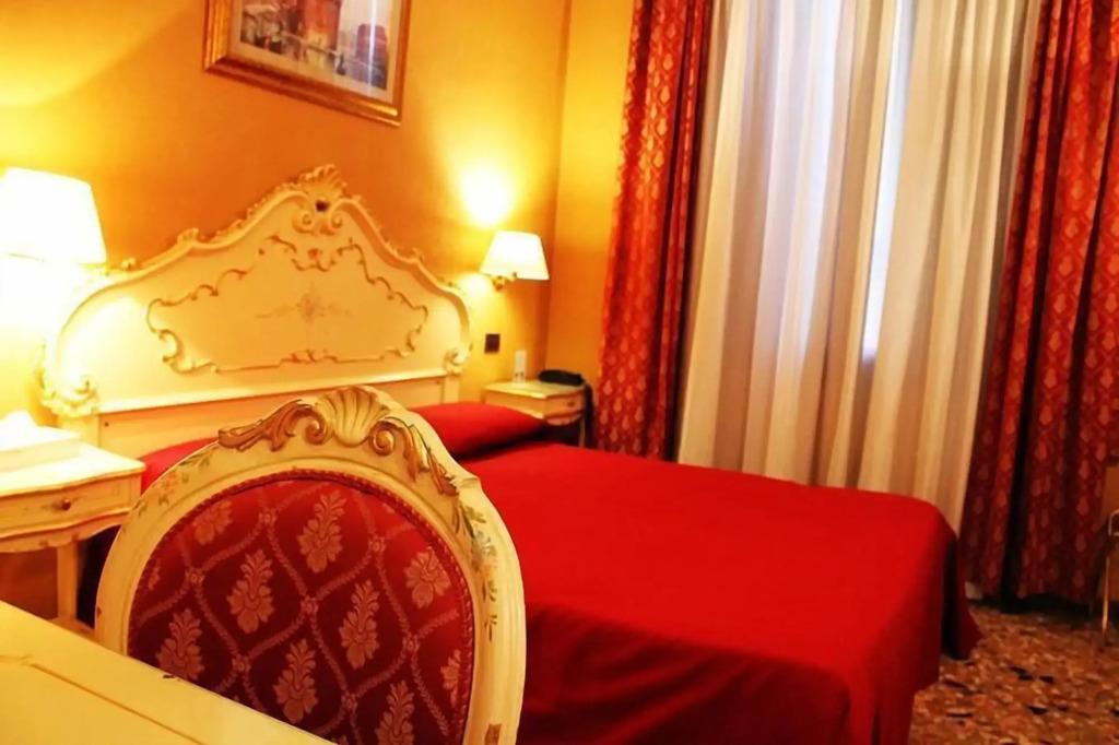 hotel image 22