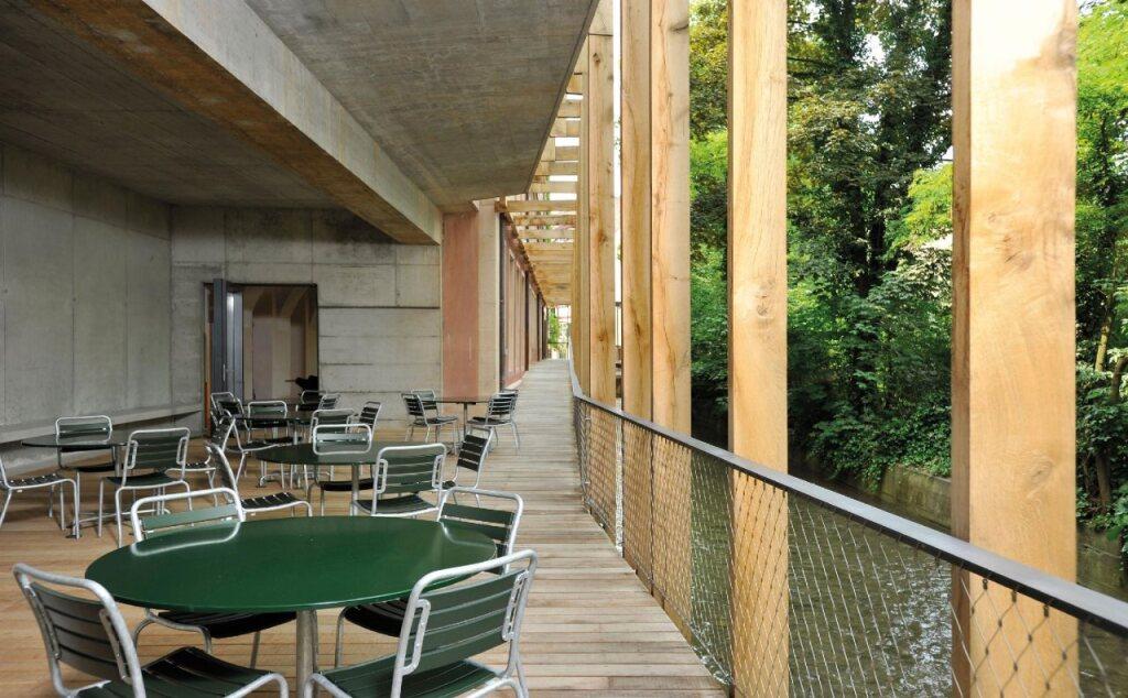 hotel image 11