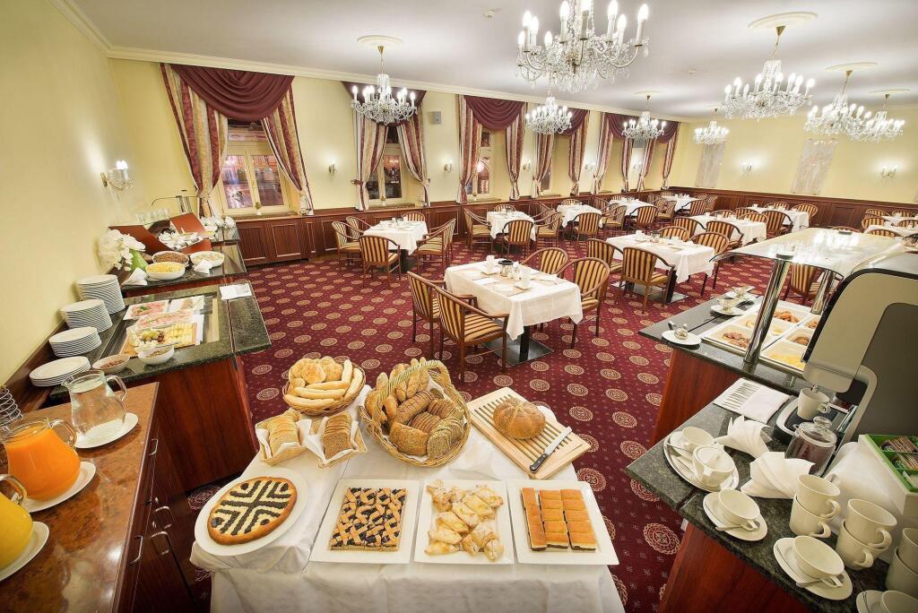 hotel image 39