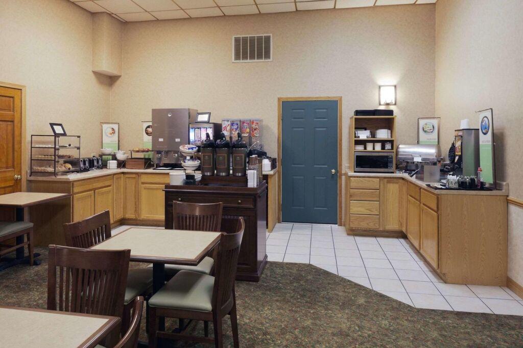 hotel image 13