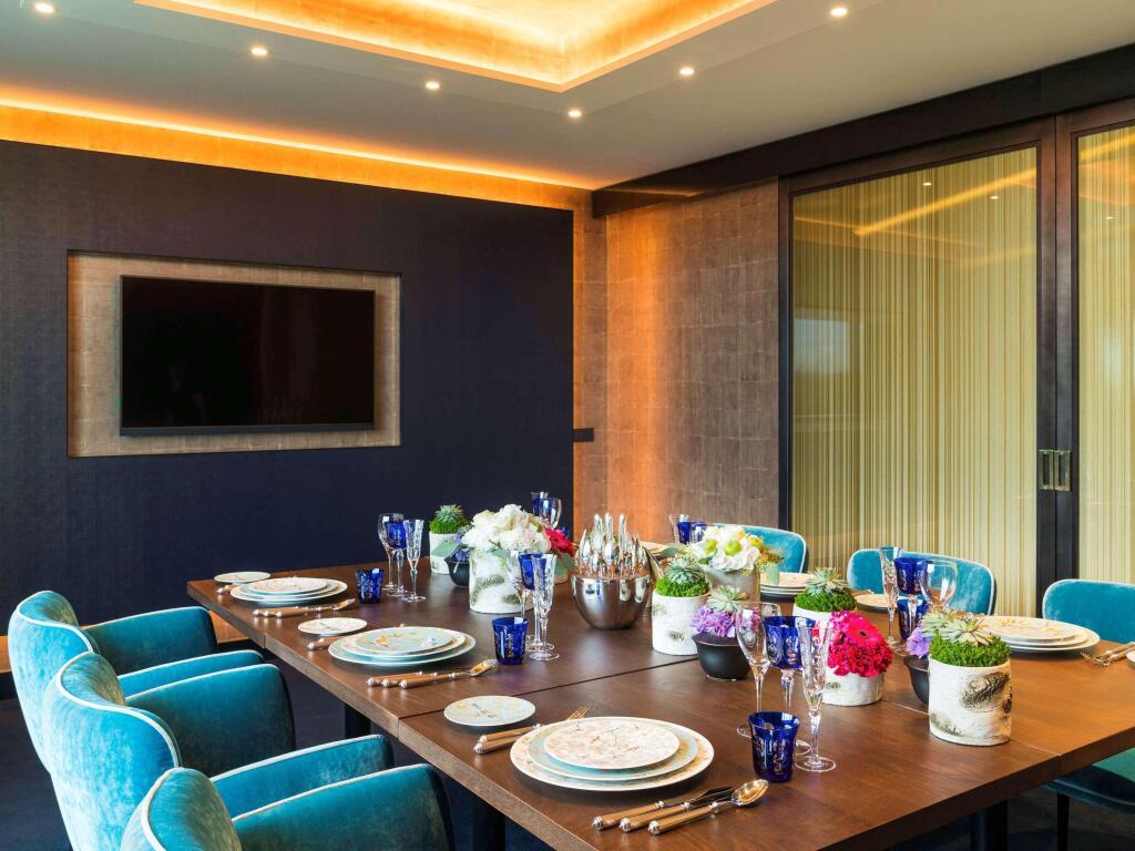 hotel image 11