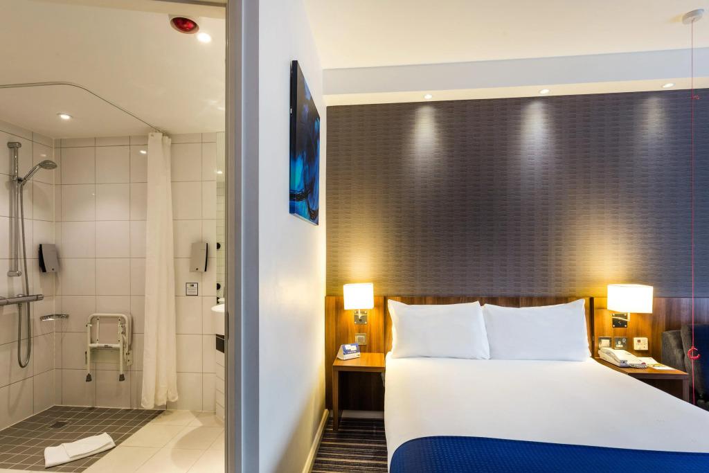 hotel image 13