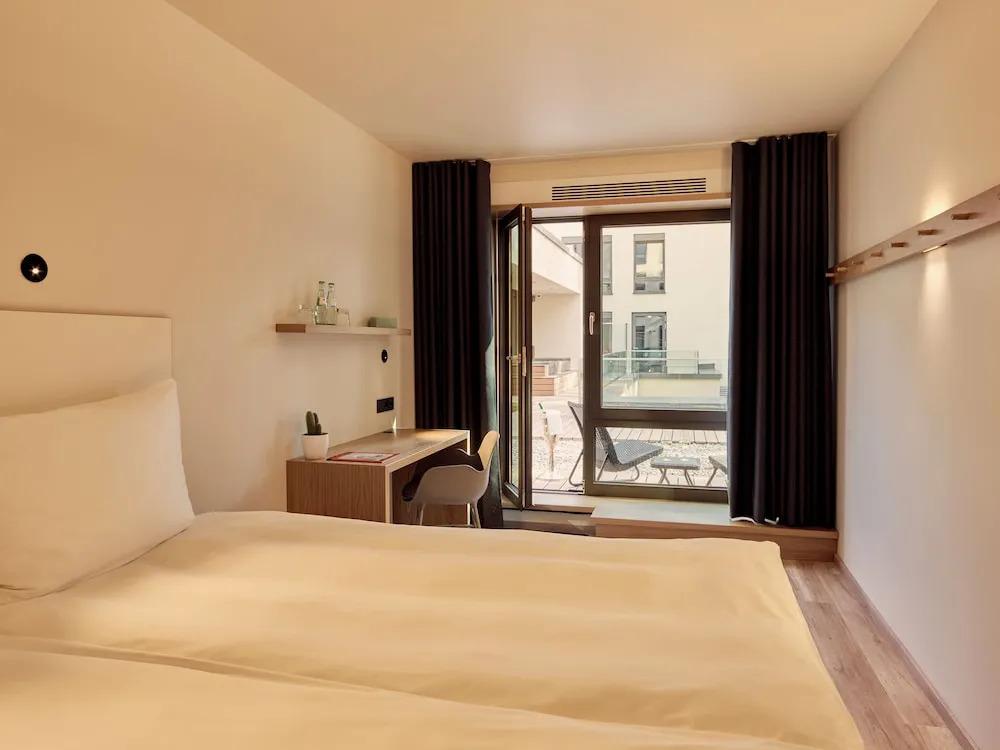 hotel image 9