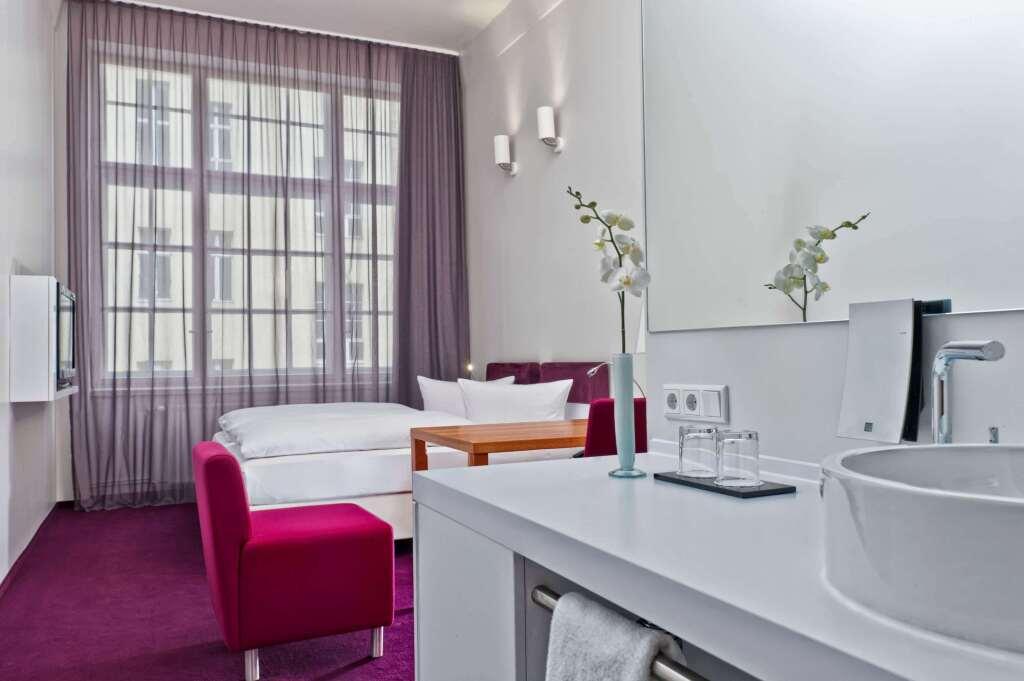 hotel image 10